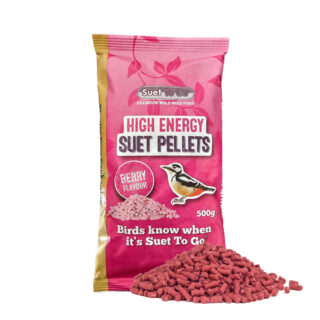 zak met suet pellets met bessen smaak